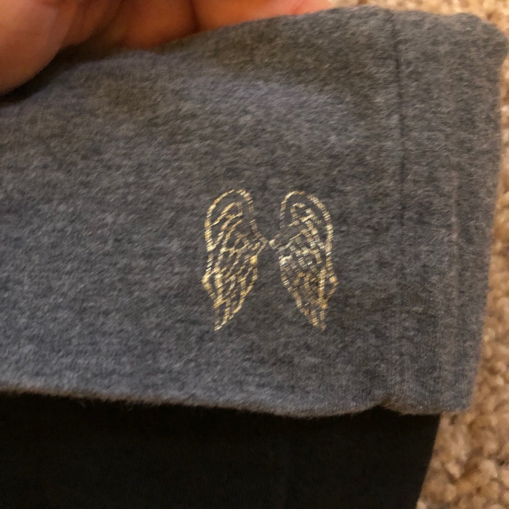 Victoria’s Secret yoga leggings